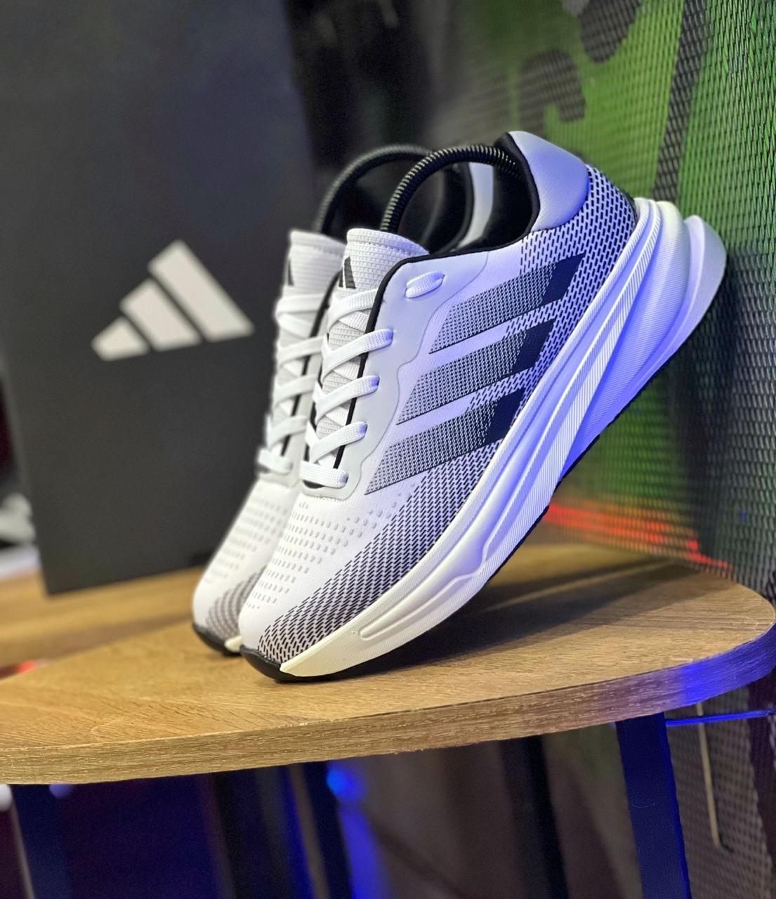 ADIDAS SUPERNOVA RISE + CAJA