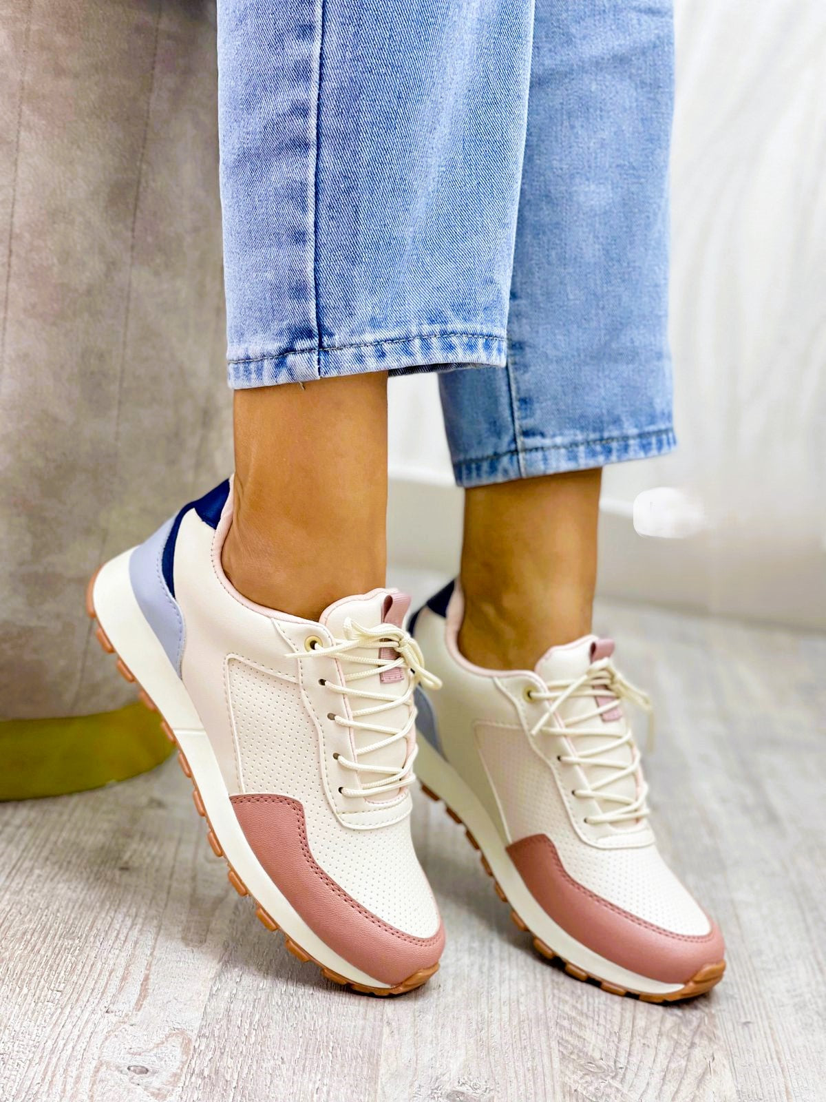 DEPORTIVO CLASICO CONBI DAMA